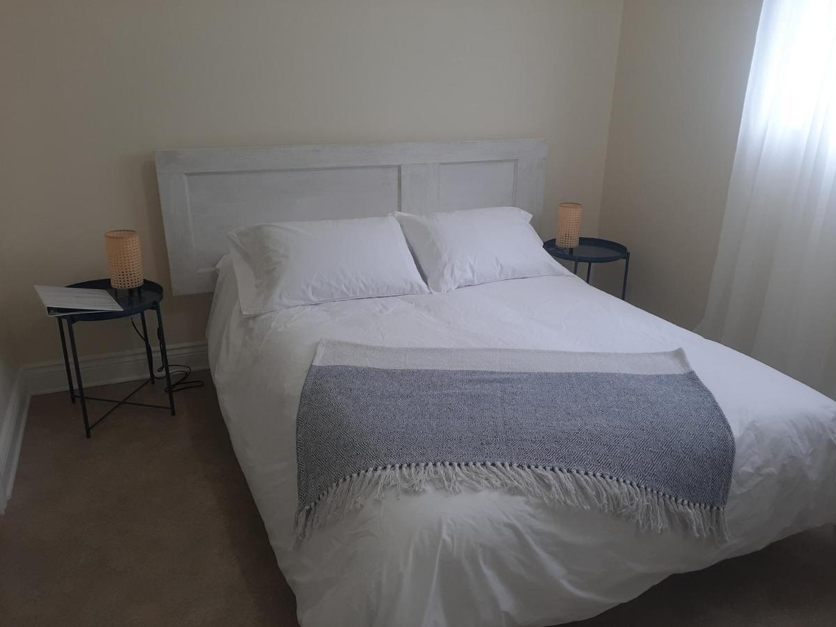 La Maison Aux Camelias Bed and Breakfast Coaticook Εξωτερικό φωτογραφία